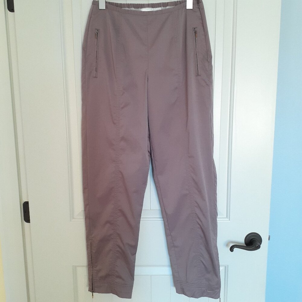 Nike Golf Clima-Fit Pants with Mesh Lining & Ankle Vents Purple Size M (8-10)
